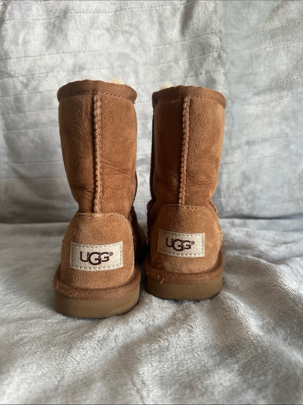 UGG Chestnut Short Suede Sheepskin Boots